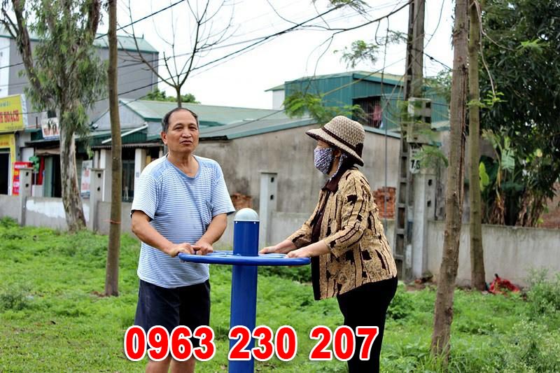 Cải thiện sức khỏe của bạn với thiết bị tập thể thao ngoài trời